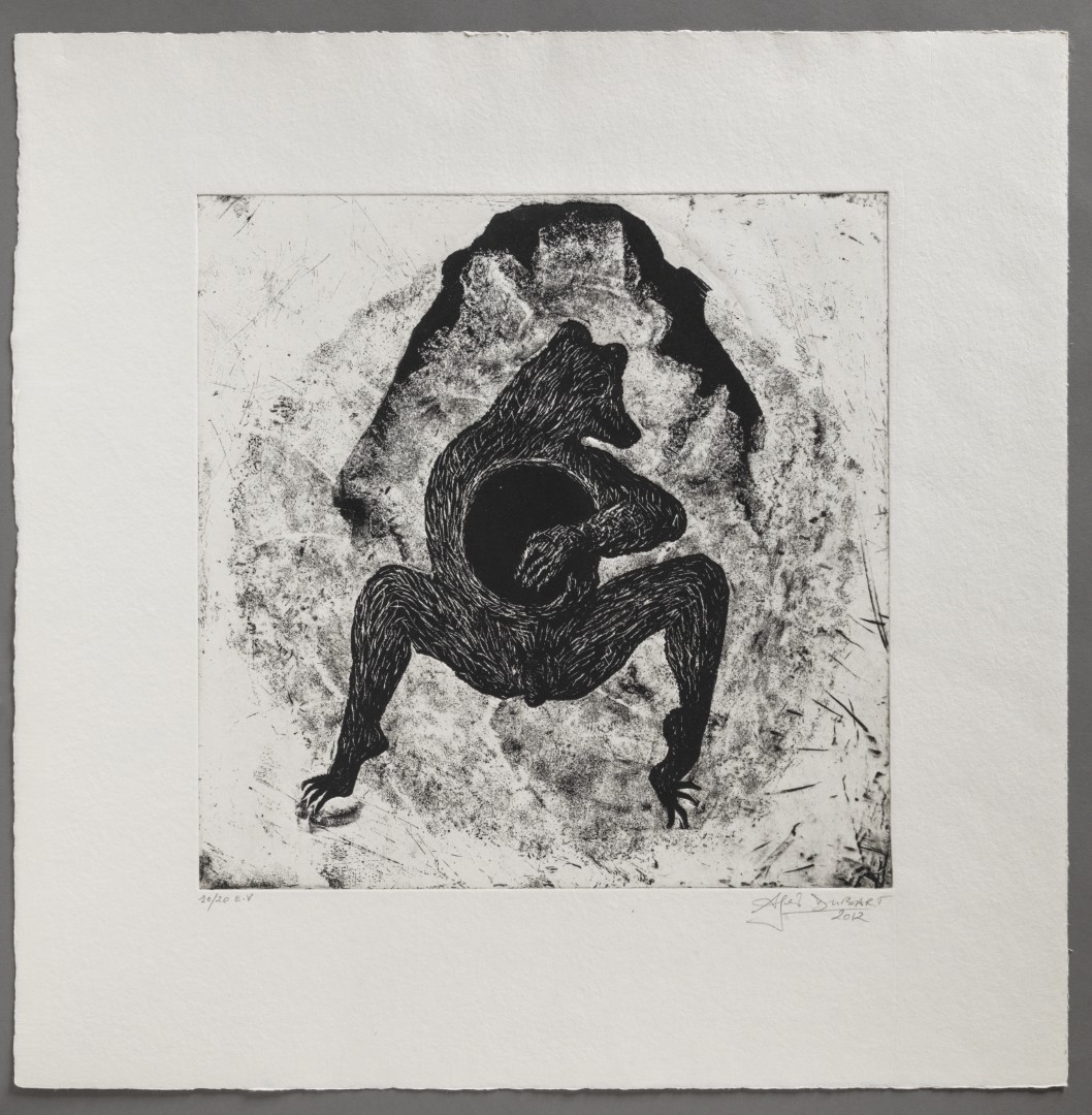 Ours portant la nouvelle lune